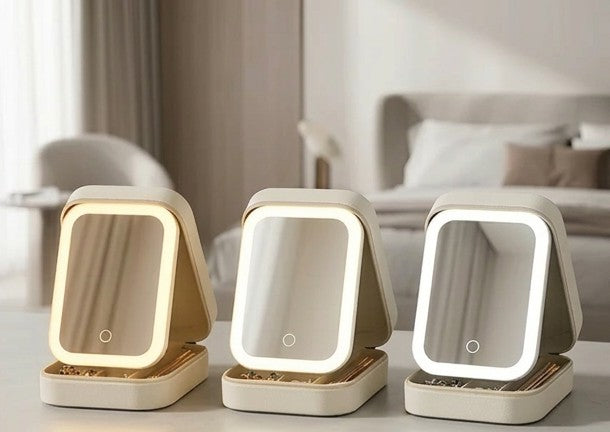 Les trois lumières du miroir LED : chaude, naturelle et froide